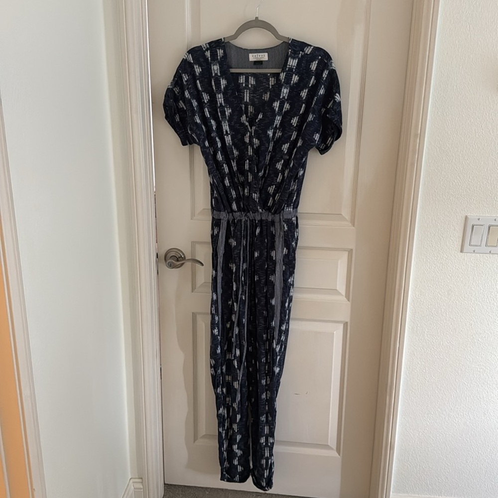 Velvet by Graham & Spencer Narvan Jumpsuit - Picture 4 of 7